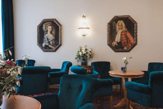 Hotel Adria - ein Ort der Begegnung mit Menschen und der Geschichte des Hauses